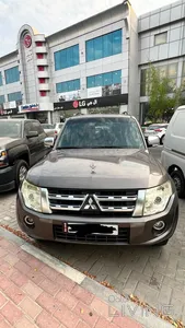 Mitsubishi Pajero 3.5L 2014